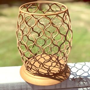 Beautiful candle holder 🕯